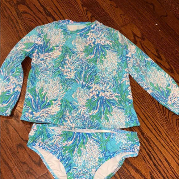 Lilly Pulitzer UPF 50+ Swim Rashguard Set - Picture 1 of 8